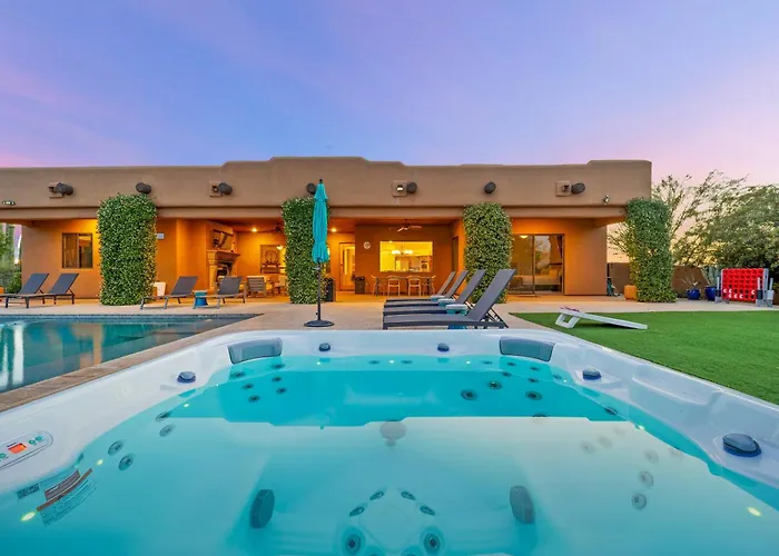 Private Desert With Pool And Putting Scottsdale