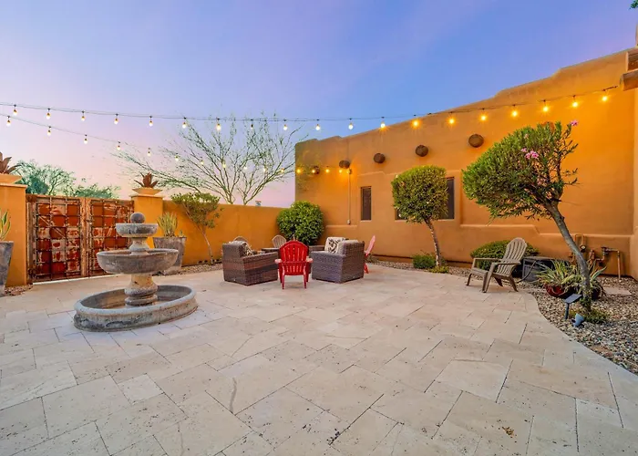 Private Desert With Pool And Putting *